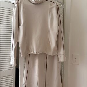 Varley Ariana High Neck Sweat with Brushed Rib Wide Leg Pant 28”